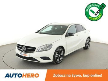 Mercedes Klasa A W176 Hatchback 5d 1.6 180 BlueEFFICIENCY 122KM 2014 Mercedes A 180 klimatyzacja półskóra kamera