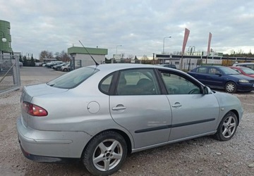 Seat Cordoba III Sedan 1.4 16V 85KM 2008 Seat Cordoba Seat Cordoba 1.4 Benzyna 85KM, zdjęcie 3