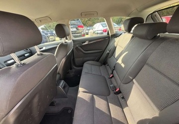 Audi A3 8P Hatchback 3d 2.0 TDI PD 140KM 2006 Audi A3 Sportback 2006 r. 2.0 Diesel 140KM, zdjęcie 11