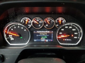 Chevrolet Silverado II 2021 Chevrolet Silverado K1500 RST 2021 5.3l 5.3 Benzyna 355KM, zdjęcie 9