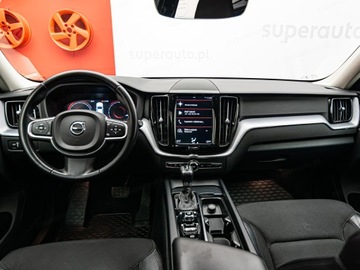 Volvo XC60 II Crossover D4 190KM 2019 VOLVO XC60 D4 Momentum Pro Suv 2.0 (190KM) 2019, zdjęcie 8