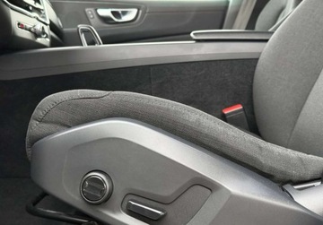 Volvo XC60 II Crossover Facelifting 2.0d B4 197KM 2022 Volvo XC 60 LED Podgrzewana kierownica i fotele Kamera FVAT23 Salon PL, zdjęcie 23