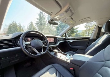 Volkswagen Touareg III SUV 3.0 V6 SCR TDI 231KM 2021 Volkswagen Touareg Volkswagen Touareg 3.0 V6 TDI SCR 4Mot 3.0 Diesel 231KM, zdjęcie 13