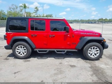 Jeep Wrangler IV 2023 Jeep Wrangler Sport S, 2023r., 4x4, 3.6L 3.6 Benzyna 285KM, zdjęcie 2