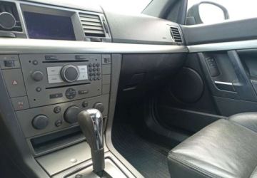 Opel Signum 1.9 CDTI ECOTEC 150KM 2005 Opel Signum Opel Signum 1.9 Diesel 150KM, zdjęcie 9