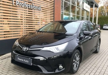 Toyota Avensis III Sedan Facelifting 2015 1.8 Valvematic 147KM 2015 Toyota Avensis Toyota Avensis 1.8 Premium 1.8 Benzyna 147KM