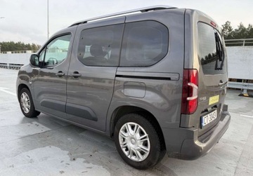 Opel Combo E Kombivan 1.5 Diesel 131KM 2020 Opel Combo FV 23 salon PL automoat osobowy bezwypadkowy 1.5, zdjęcie 3