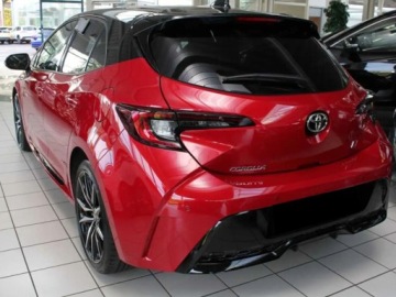 Toyota Corolla XII Hatchback Facelifting 1.8 Hybrid 140KM 2025 Od ręki - GR Sport 1.8 Hybrid 140KM | Podgrzewane fotele!, zdjęcie 2