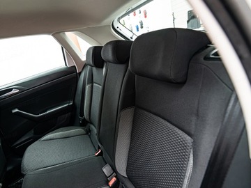 Volkswagen Polo VI Hatchback 5d Facelifting 1.0 TSI 95KM 2022 VOLKSWAGEN Polo 1.0 TSI Life Hatchback 95KM 2022, zdjęcie 21