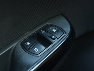 Opel Corsa E Hatchback 3d 1.4 Twinport 75KM 2015 Opel Corsa 1.4, Salon Polska, Serwis ASO, Klima, zdjęcie 17