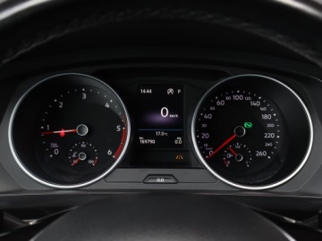 Volkswagen Tiguan II SUV 2.0 TDI 150KM 2018 VW Tiguan 2.0 TDI, 4X4, DSG, Klima, Klimatronic, zdjęcie 10