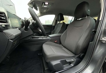 Volkswagen Passat B8 Variant Facelifting 1.5 TSI EVO 150KM 2025 Volkswagen Passat Basic Pakiet Zimowy, ACC, Kamera, Indukcyjna ladowarka,, zdjęcie 8