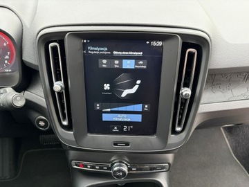 Volvo XC40 Crossover 1.5 T3 163KM 2019 Volvo XC 40 T3 163 KM Automat Kamera CarPlay, zdjęcie 18