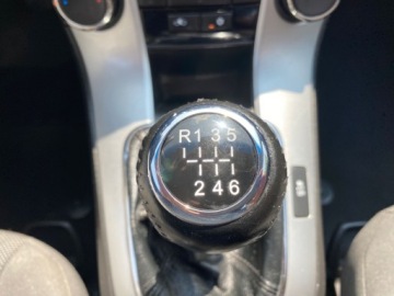 Chevrolet Cruze Sedan 2.0 VCDI 16V DOHC 163KM 2012 Chevrolet Cruze NAWIGACJA PARKTRONIC TYL TEMPOMAT NOWE TARCZE SWIECE KOMPL, zdjęcie 13