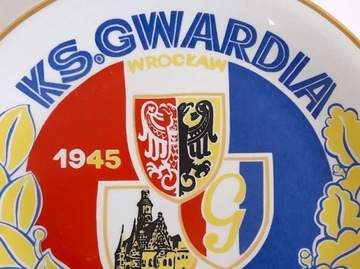 Фарфоровая тарелка XXX лет Гвардия Вроцлав 1945-75 гг.