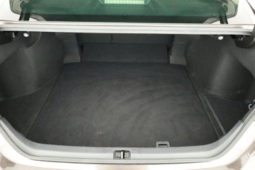 Toyota Camry IX Sedan 2.5 Hybrid Dynamic Force 218KM 2019 Toyota Camry 2.5 Hybrid, Salon Polska, zdjęcie 17