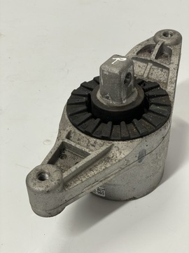 06700036280 MASERATI ULOŽENÍ MOTORU PRAVÁ