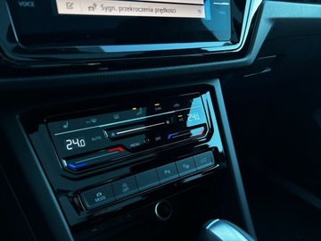 Volkswagen Touran III 1.5 TSI EVO 150KM 2025 Volkswagen Touran Highline 1.5 TSI 150 KM 7 miejsc, zdjęcie 16