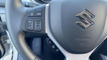 Suzuki 2024 Suzuki Vitara Rozne Kolory 2024 Allgrip 1,4 Premium Salon PL 1.4 Hybryda, zdjęcie 18