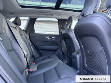 Volvo XC60 II Crossover Plug-In Facelifting 2.0 T6 350KM 2024 Volvo XC 60 XC60 T6 Plug-In Hybrid AWD Plus Bright, zdjęcie 13