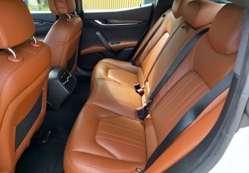 Maserati Ghibli III Sedan 3.0 V6 410KM 2018 Maserati Ghibli Maserati Ghibli 3.0 Benzyna 410KM, zdjęcie 14