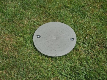КРЫШКА ЛЮКА, СЕРАЯ КРЫШКА, 315 мм ПП, ДЛЯ СКВАЖИННОЙ ТРУБЫ