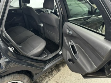 Ford Focus III Kombi Facelifting 1.0 EcoBoost 125KM 2015 Ford Focus 125KM Model 2016, zdjęcie 20