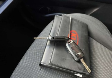 Kia Carens IV Minivan 1.6 GDI 135KM 2016 Kia Carens Kia Carens 1.6 GDI XL 7os EU6 1.6 Benzyna 135KM, zdjęcie 17