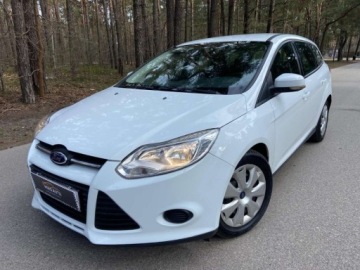 Ford Focus III Kombi 1.6 Duratec 105KM 2012 Ford Focus Ford Focus 1.6b Kombi Klimatyzacja Bez Korozji Super Stan 1.6