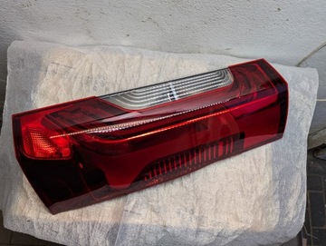 MERCEDES SPRINTER W907 W910 LAMPA TYLNA PRAWA LED