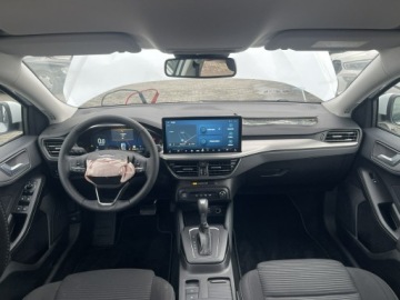 Ford Focus IV Kombi Facelifting 1.0 EcoBoost MHEV 155KM 2026 Ford Focus Podgrzewane: fotele, kierownica, szyba, zdjęcie 8