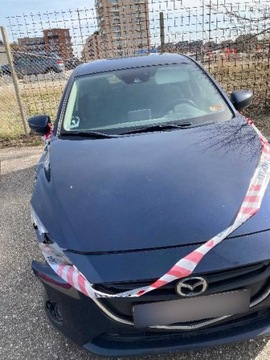 Mazda 2 III Hatchback 5d 1.5 SKY-G 90KM 2017 Mazda 2 1,5 SKYACTIV-G, klima, udokumentowany przebieg, lekko uszkodzona, zdjęcie 1