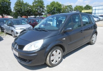 Renault Scenic II 2.0 i 16V 136KM 2007 Renault Scenic Renault Scenic II Automat 2.0 Benzyna 135KM, zdjęcie 2