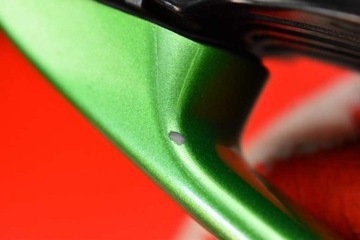 KLIKA LEVÝ PŘEDNÍ MAZDA 2 DE 08R