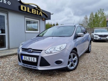 Ford Focus III Kombi 1.0 EcoBoost 100KM 2013 Ford Focus 1.0 100KM Nawigacja Alufelgi SERWIS