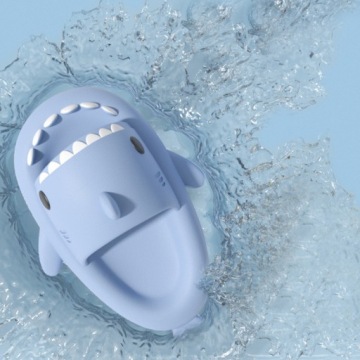 ШЛЕПАНЦЫ SHARK, РАЗМЕР 42/43, ТЕМНО-СЕРЫЕ