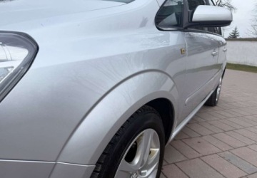 Opel Zafira B 1.8 ECOTEC 140KM 2008 Opel Zafira Opel Zafira 1.8 Family 1.8 Benzyna 140KM, zdjęcie 19