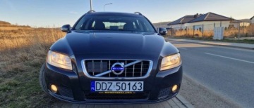 Volvo V70 III Kombi 2.0 TD 136KM 2009 Volvo V70 2.0D 136KM Skora NaviPL Tempomat Hak 2.0 Diesel 136KM, zdjęcie 4
