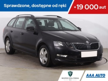 Skoda Octavia III Kombi Facelifting 2.0 TSI 190KM 2018 Skoda Octavia 2.0 TSI, Salon Polska, DSG, Klima