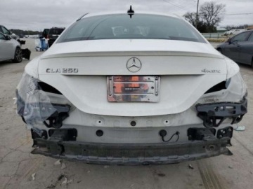 Mercedes CLA C117 2018 Mercedes-Benz CLA Cla 250 4matic 2.0 Benzyna 208KM, zdjęcie 3