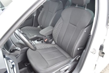 Skoda Scala Hatchback 1.0 TSI 110KM 2023 Skoda Scala SalonPL 1.0TSI 110KM Ambition Comfort Czujniki Smartlink Boler, zdjęcie 27