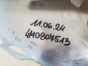 AUDI Q7 17^ LEVÝ CHRÓM VÝFUKOVÝ KRYT 4M0807513