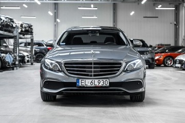 Mercedes Klasa E W213 Limuzyna 2.9 400d 340KM 2018 Mercedes E 400 Distronic. Burmester. Panorama., zdjęcie 2