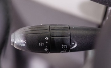 Fiat 500 II Seria 4 1.2 69KM 2017 Fiat 500 1.2 Lounge Dualogic 1.2 Benzyna 69KM, zdjęcie 34