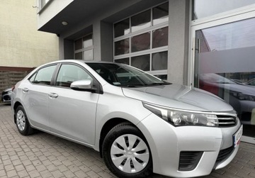 Toyota Corolla XI Sedan 1.33 Dual VVT-i 99KM 2015 Toyota Corolla Salon Polska, Serwis ASO 1.3 Benzyna 99KM