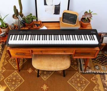 ROLAND FP-30X BK +Деревянная подставка и скамейка+3 педали