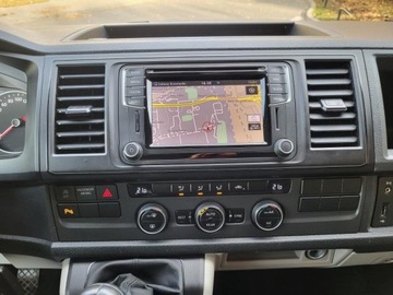 Volkswagen Caravelle T6 Transporter 2.0 TDI 150KM 2017 caravelle Trend * 2.0l TDI 150KM*9io osobowy * 155490km * Fabryczny lakier, zdjęcie 10