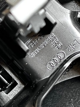 37 AUDI Q3 II 83A LIŠTA ZDOBENÍ DEKORACE
