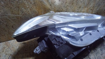 HONDA FR-V SVĚTLO PRAVÁ PŘEDNÍ UK