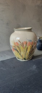Porcelanowy fajansowy wazon stary ręcznie wykonany